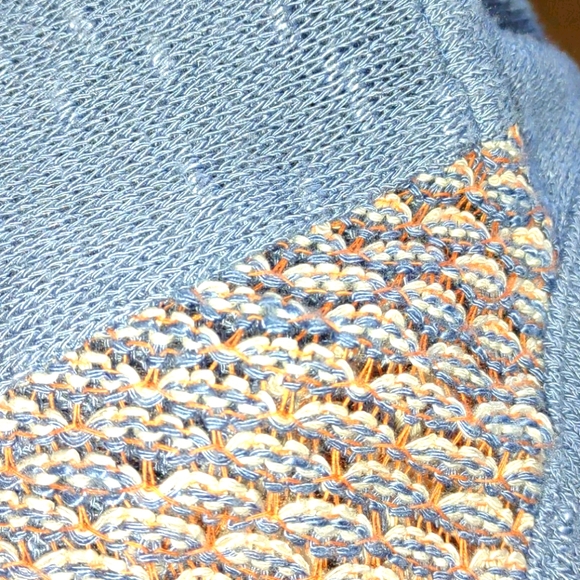 Splendid L Mermaid Tail Design Hoodie Sweater - Picture 6 of 6